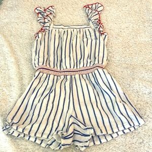 Wear this adorable romper from Cat & Jack. Size- XL (14/16)